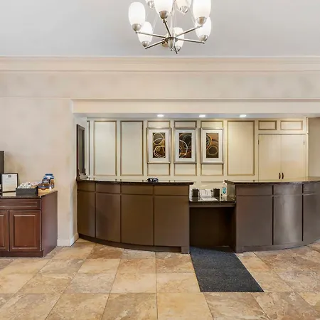 Spark By Hilton Watertown-2