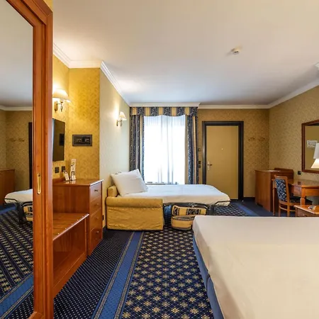 Hotel Ovest-2