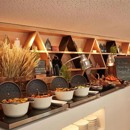 Hyatt Regency Paris Etoile-2