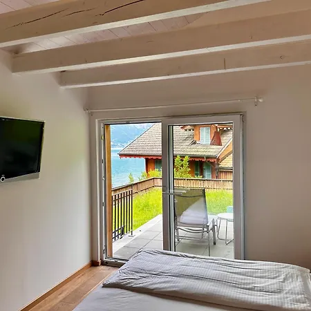 BELLEVUE Boutique B&B am Brienzersee / Iseltwald-2