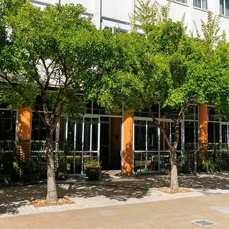 Onomo Hotel Foreshore-3