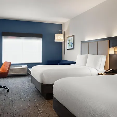 Holiday Inn Express & Suites - Tampa East - Ybor City By Ihg-3