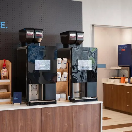 Holiday Inn Express & Suites - Tampa East - Ybor City By Ihg-2
