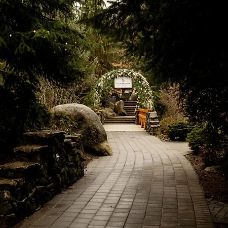Four Seasons Resort Whistler-3