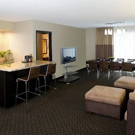 Hyatt Regency Green Bay-2