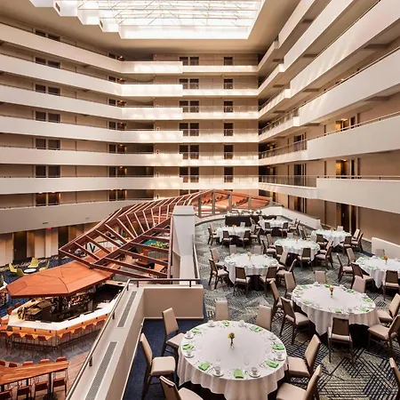 Sheraton Suites Philadelphia Airport-3