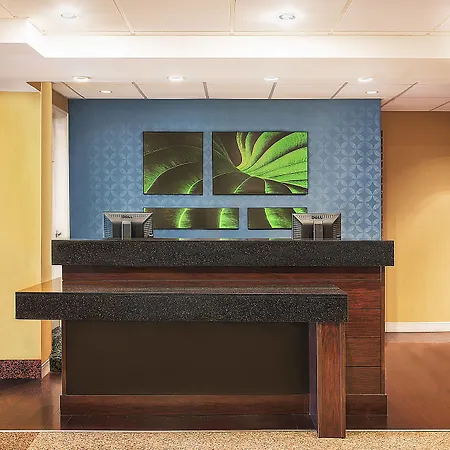Fairfield Inn By Marriott Bangor-2
