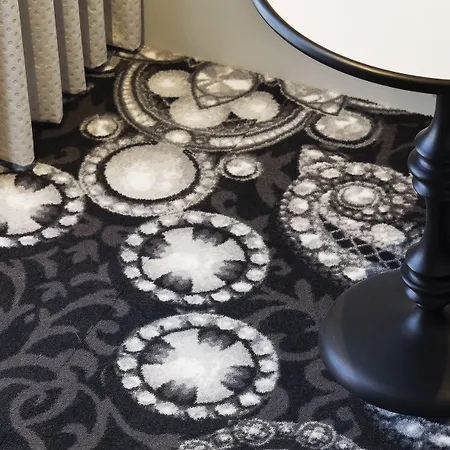 Hotel Elysees 8-3