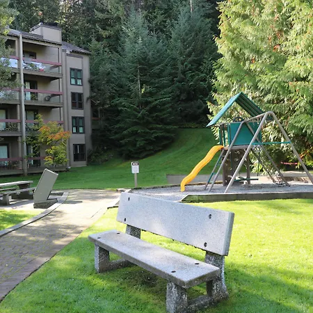 Tantalus Resort Lodge-2