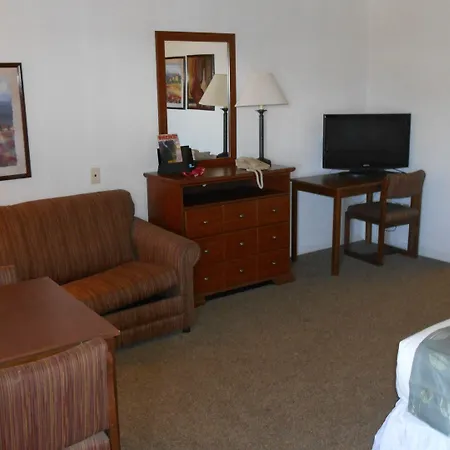 Econo Lodge Inn & Suites Abilene East District-3