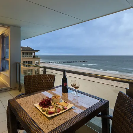 Oaks Glenelg Plaza Pier Suites-2