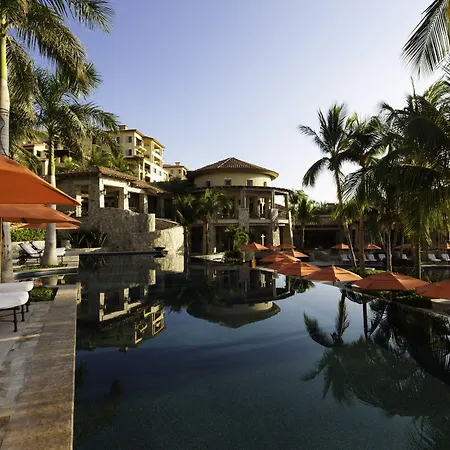Hacienda Beach Club&Residences-3