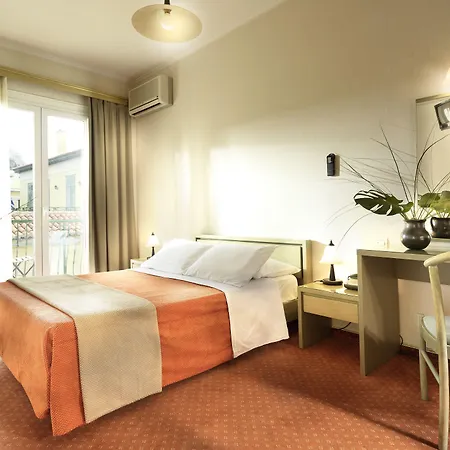 Adrian Hotel-2