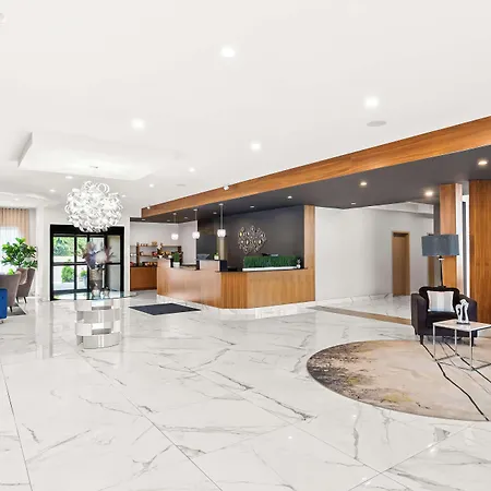 Best Western Plus Montreal East-2