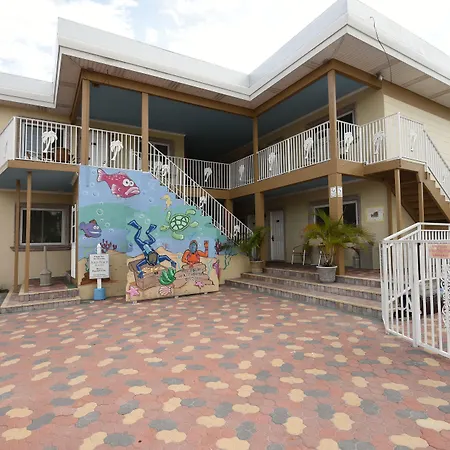 Bay Palms Waterfront Resort - Hotel And Marina-3