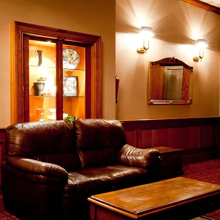 Eyre Square Hotel-3