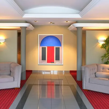 Hotel Les Jardins D'Adalric-2