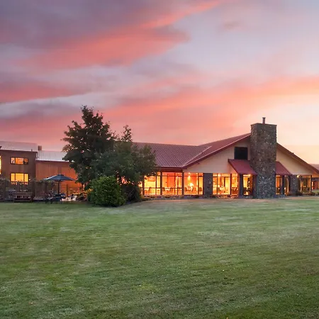 Distinction Mackenzie Country Hotel-2