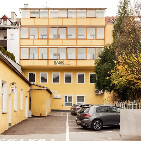Basic Hotel Innsbruck-3