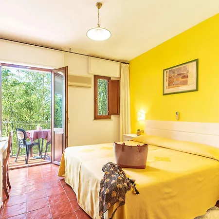 Hotel Santa Maria-3