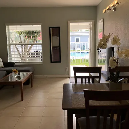 Coral Key Inn-3