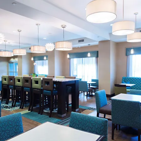 Hampton Inn Saskatoon South-2