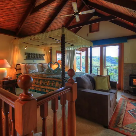 Maleny Tropical Retreat-3