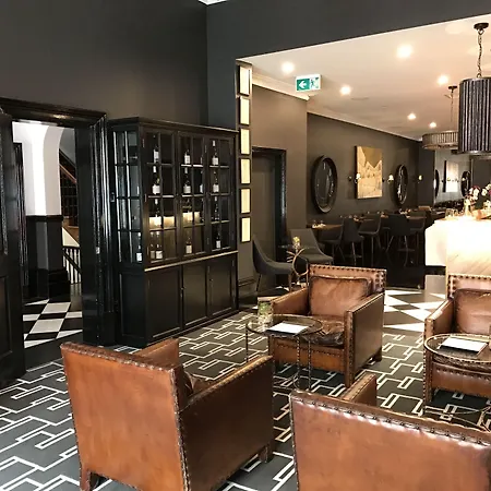 The Macquarie Hobart-2