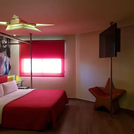Hotel & Villas Hollywood-2