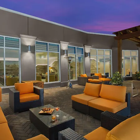 Hilton Garden Inn Lubbock-2
