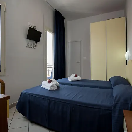 Hotel Scarlet-2