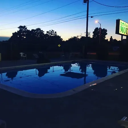 Oak Park Motel-2