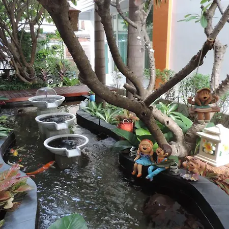 The Garden Living-2
