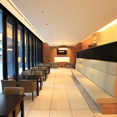 Smile Hotel Premium Osaka Hommachi-2