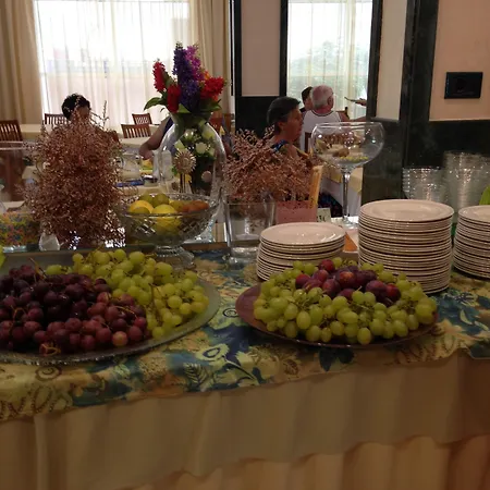 Hotel Lazzarini-2