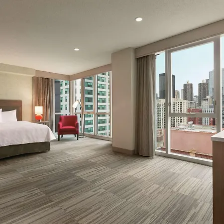 Home2 Suites By Hilton Chicago River North-2