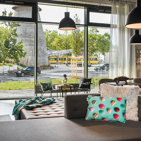 Moxy Stuttgart Feuerbach-2
