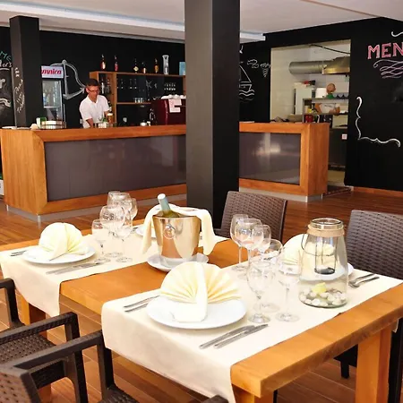 Hotel Ana Murter-3