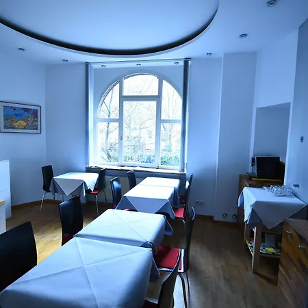 Hotel Robert Mayer-2