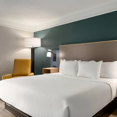 La Quinta By Wyndham Dallas Arlington South-2