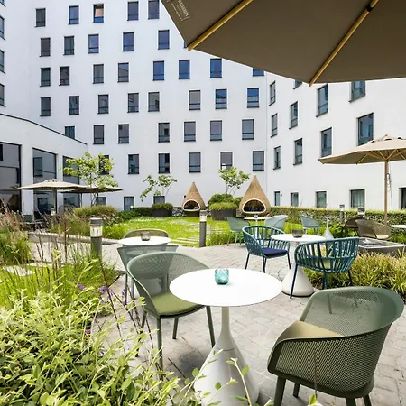 Motel One Brussels-3