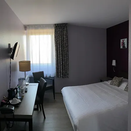 Cit'Hotel La Pyramide-2