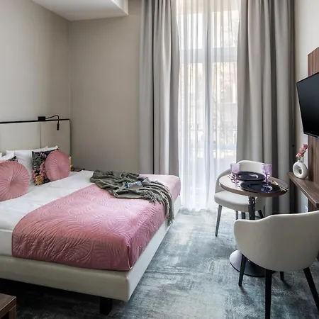 Dream Boutique Aparthotel-2