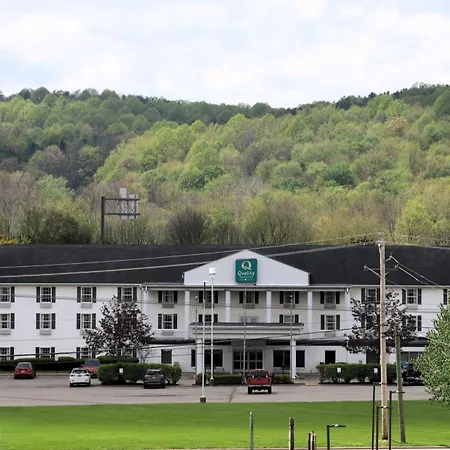 Quality Inn & Suites Bellville - Mansfield-2