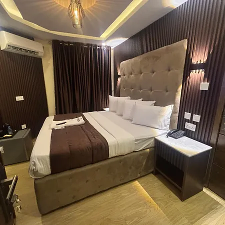Presken Hotel Mojidi, Allen Ikeja-2