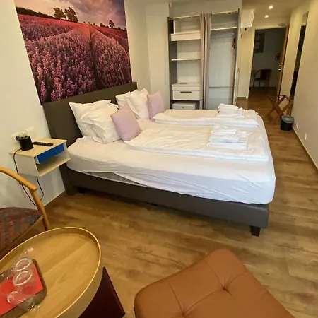 Hotel De Backer-3