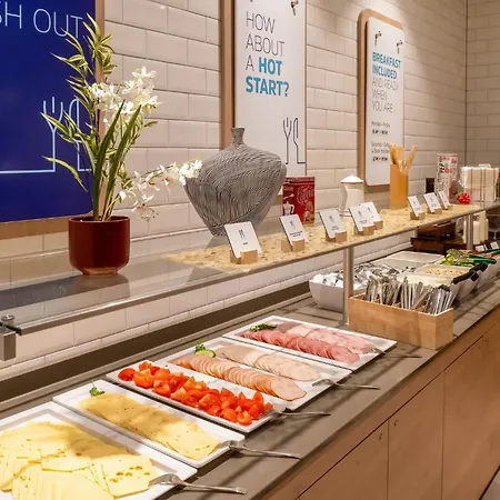Holiday Inn Express - Munich North By Ihg-3