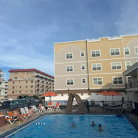 Sea Chest Motel-2