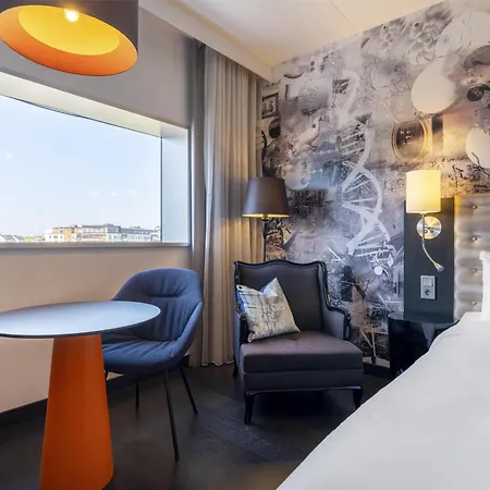 Radisson Blu Riverside Hotel-2