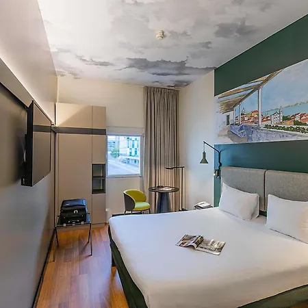 Hotel Ibis Lisboa Parque Das Nacoes-3